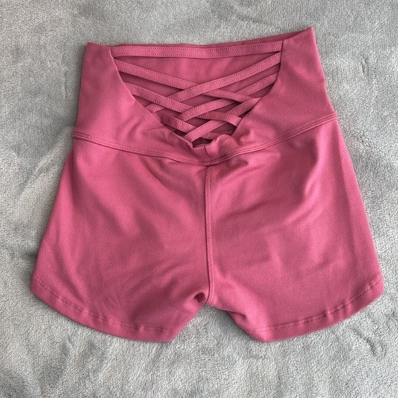 Bombshell Sportswear Sexy Back Short Pink Size XS - Picture 5 of 12